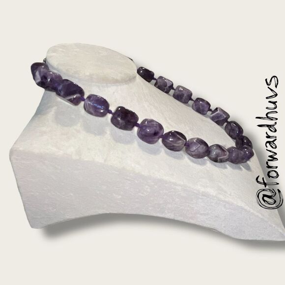 Hand-Knotted Chunky Amethyst Bead Necklace - Picture 4 of 9